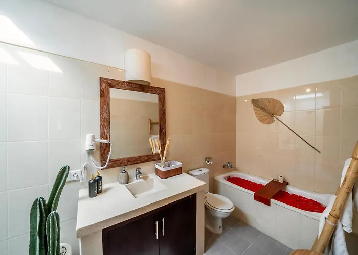 Promo!!! New Rosa 3 Modern, Luxury And Quite 3br In Tumbak Bayuh Canggu, Dedicated To Digital Nomads Villa